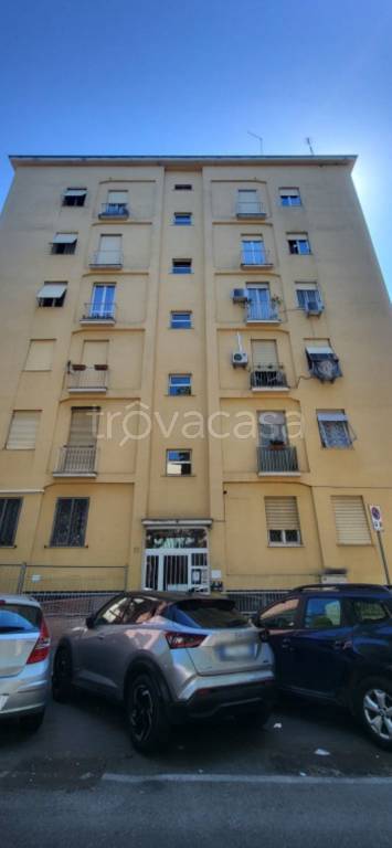 appartamento in vendita a Roma in zona Ardeatino
