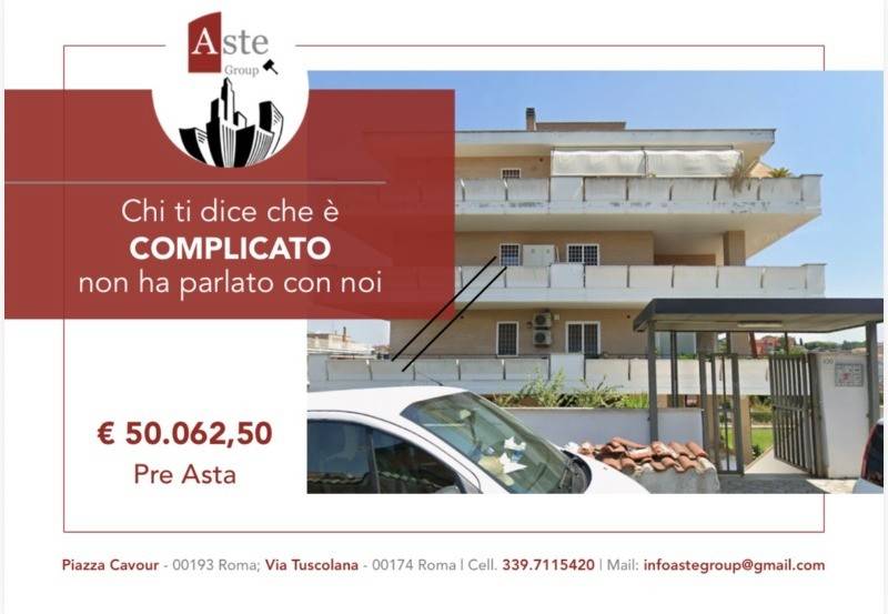 appartamento in vendita a Roma in zona Torrione Cerquetta