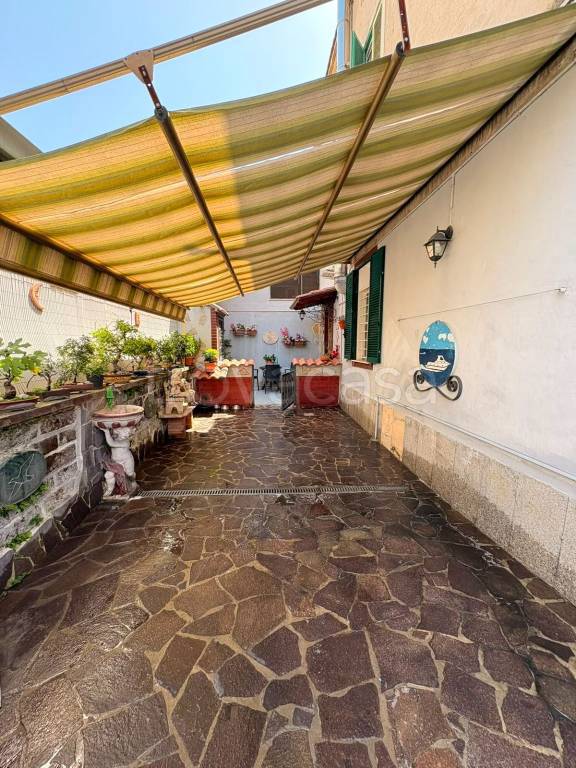 appartamento in vendita a Roma in zona Prenestino-Centocelle