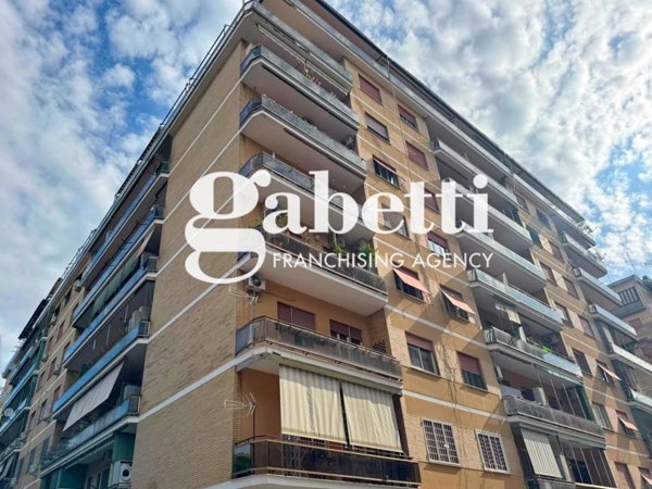 appartamento in vendita a Roma in zona Collatino
