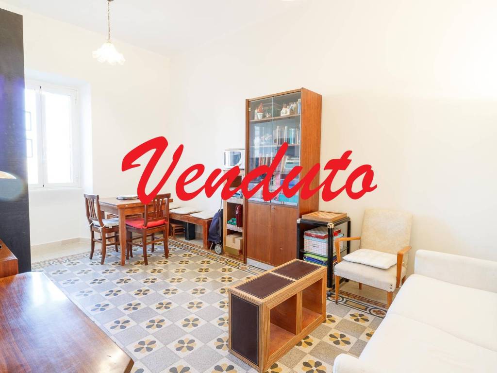 appartamento in vendita a Roma in zona Esquilino