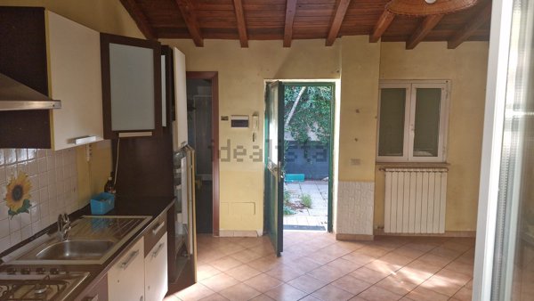 appartamento in vendita a Roma in zona Appio Claudio
