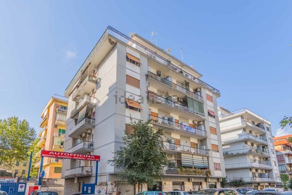 appartamento in vendita a Roma in zona Prenestino-Centocelle