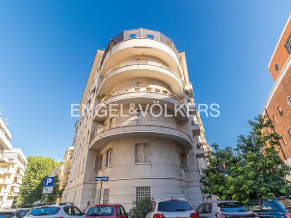 appartamento in vendita a Roma in zona Nomentano