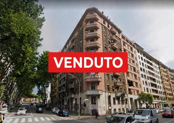 appartamento in vendita a Roma in zona Appio Latino