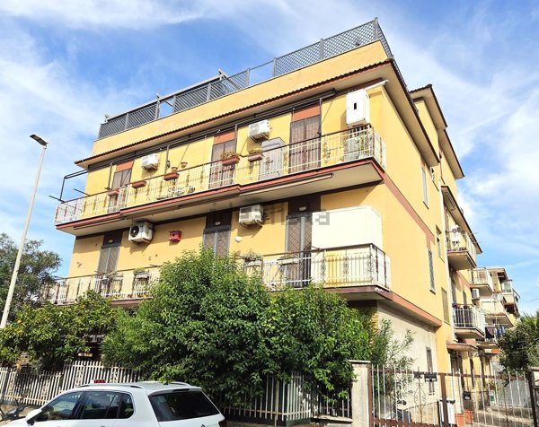 appartamento in vendita a Roma in zona Torre Angela
