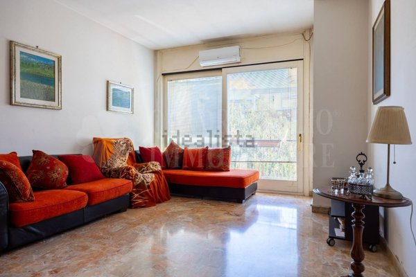 appartamento in vendita a Roma in zona Ostia