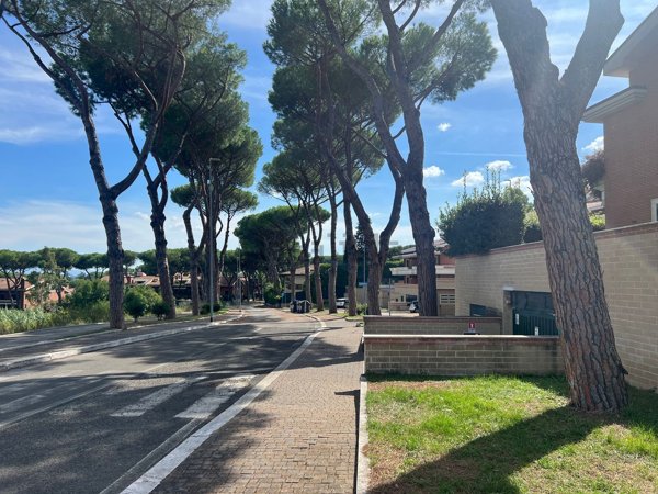 appartamento in vendita a Roma in zona Grottarossa