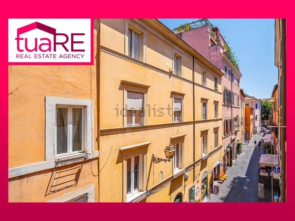 appartamento in vendita a Roma in zona Trastevere
