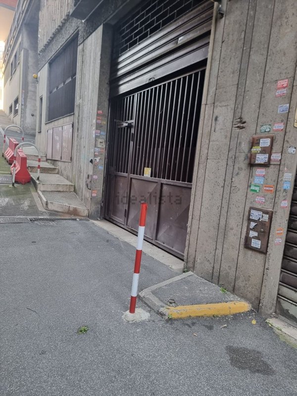 box auto in vendita a Roma in zona Collatino