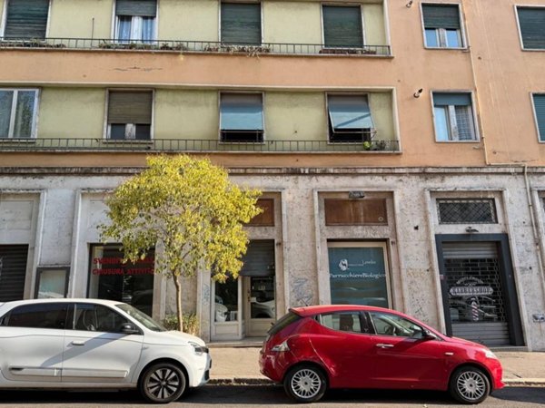 negozio in vendita a Roma in zona Gianicolense