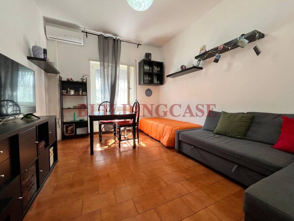 appartamento in vendita a Roma in zona Ardeatino