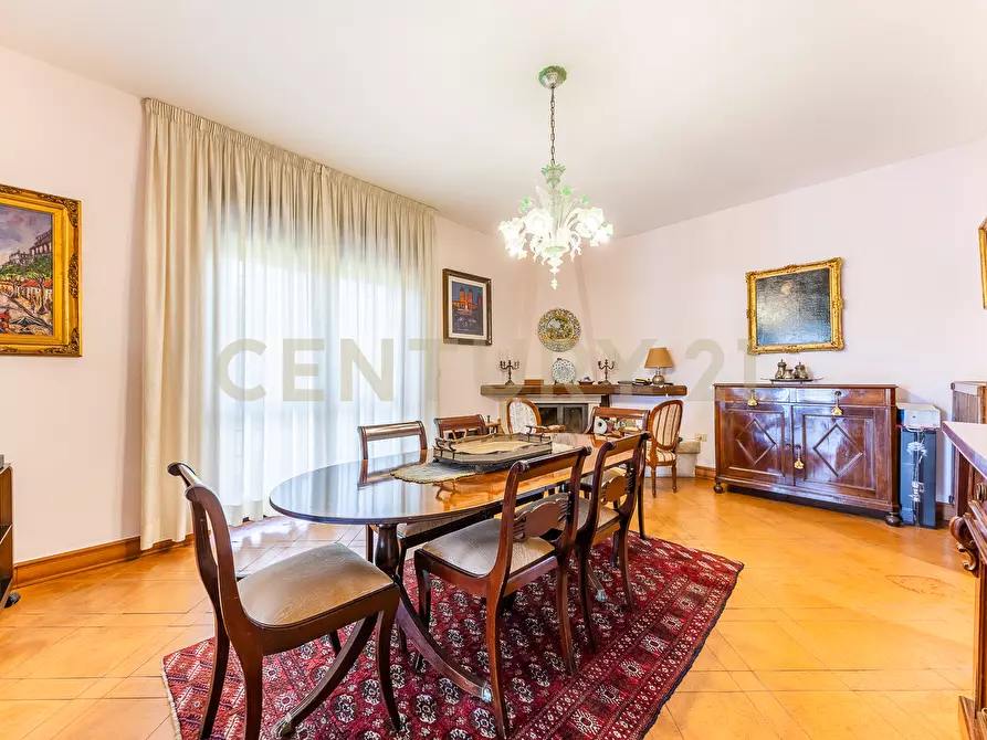 casa indipendente in vendita a Roma in zona EUR