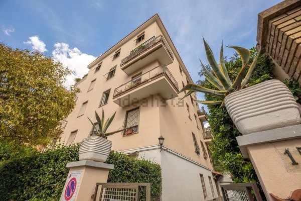 appartamento in vendita a Roma in zona Gianicolense