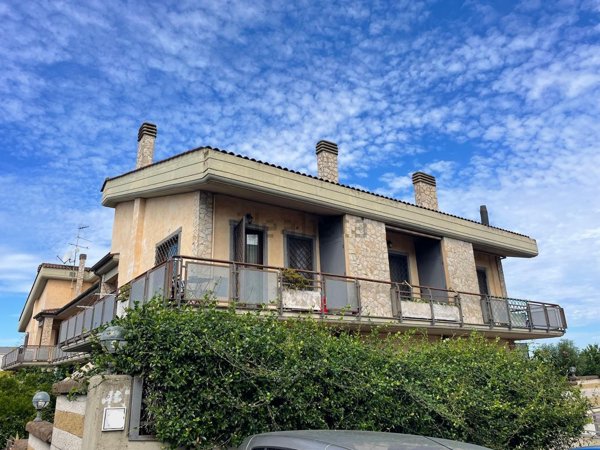 appartamento in vendita a Roma in zona Trigoria