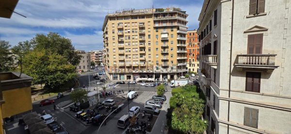 appartamento in vendita a Roma in zona Nomentano