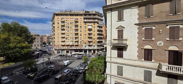 appartamento in vendita a Roma in zona Nomentano
