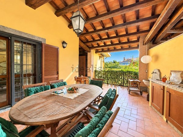 casa indipendente in vendita a Roma in zona La Pisana