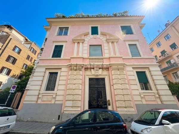 appartamento in vendita a Roma in zona Nomentano