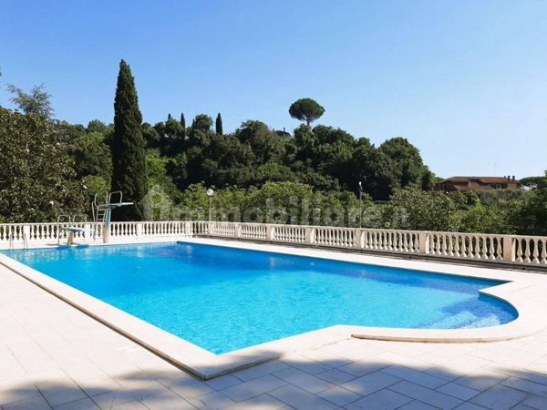 casa indipendente in vendita a Roma in zona Trigoria