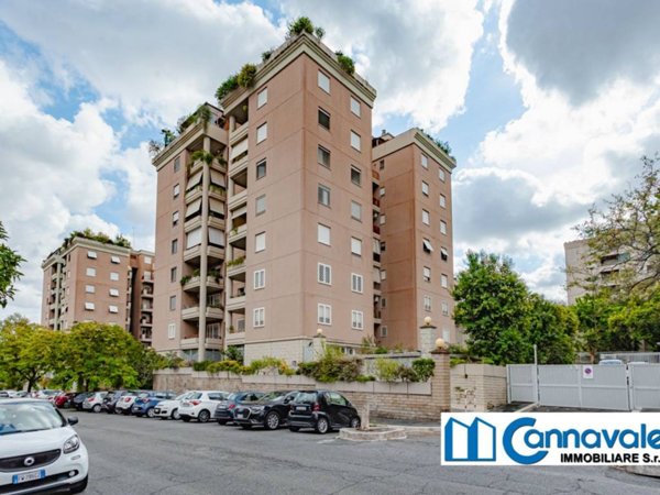 appartamento in vendita a Roma in zona Torrino