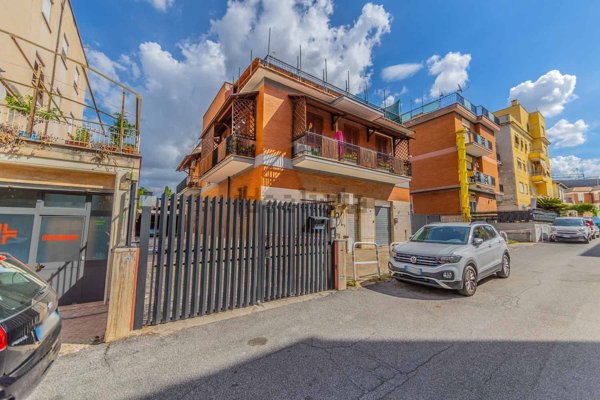 appartamento in vendita a Roma in zona Alessandrino