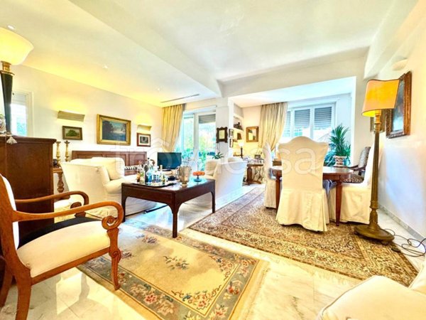 appartamento in vendita a Roma in zona EUR