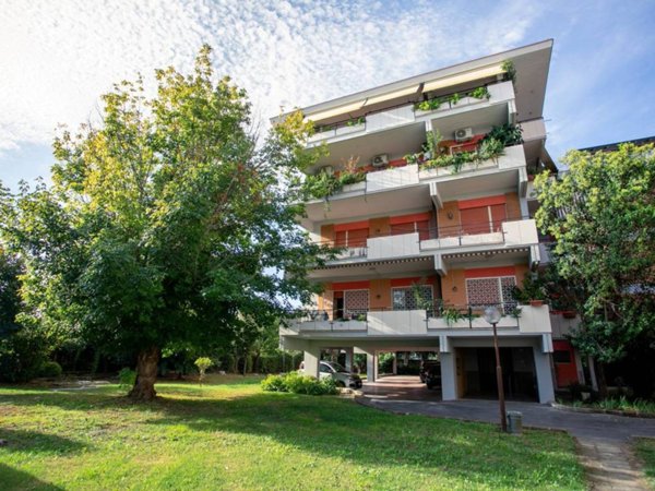 appartamento in vendita a Roma in zona Portuense
