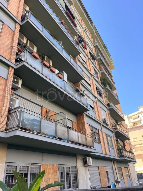 appartamento in vendita a Roma in zona Portuense