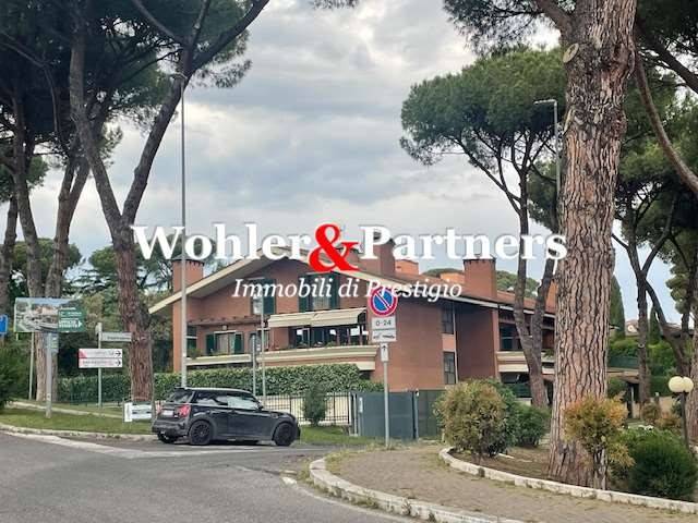 appartamento in vendita a Roma in zona Grottarossa