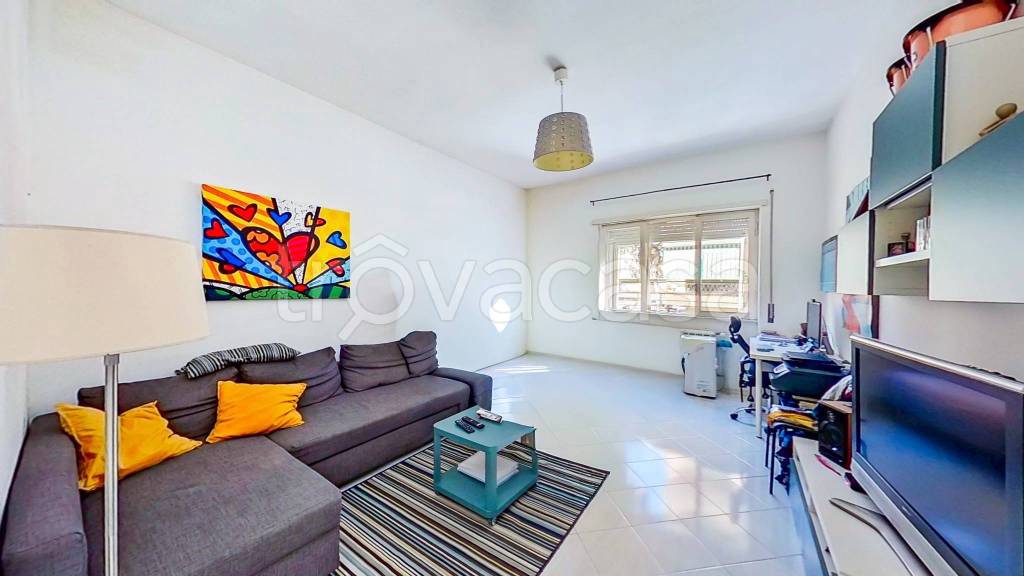 appartamento in vendita a Roma in zona Ostia