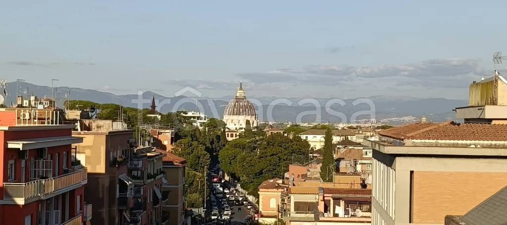 appartamento in vendita a Roma in zona Aurelio