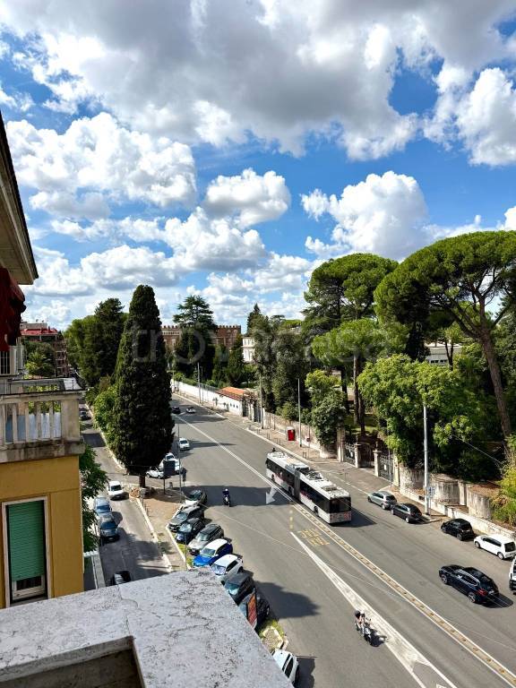appartamento in vendita a Roma in zona Nomentano