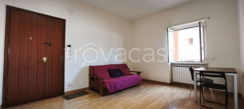 appartamento in vendita a Roma in zona Ostiense