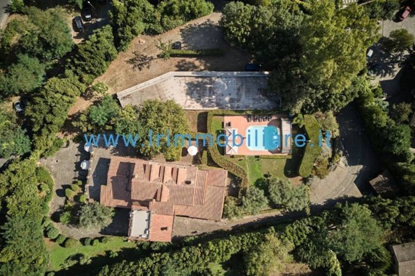 appartamento in vendita a Roma in zona Mostacciano