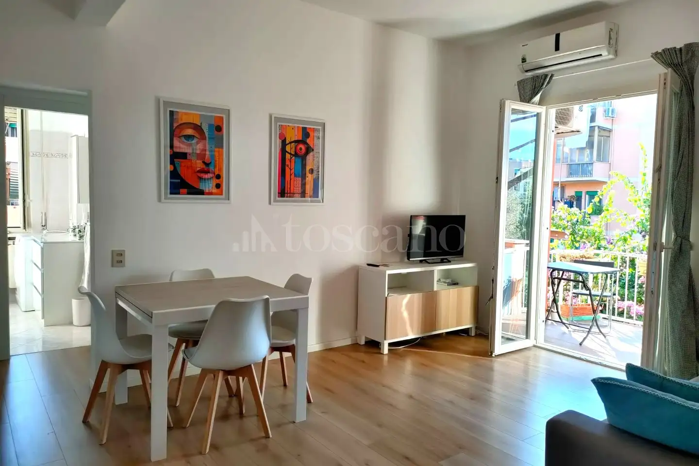 appartamento in vendita a Roma in zona Appio Claudio