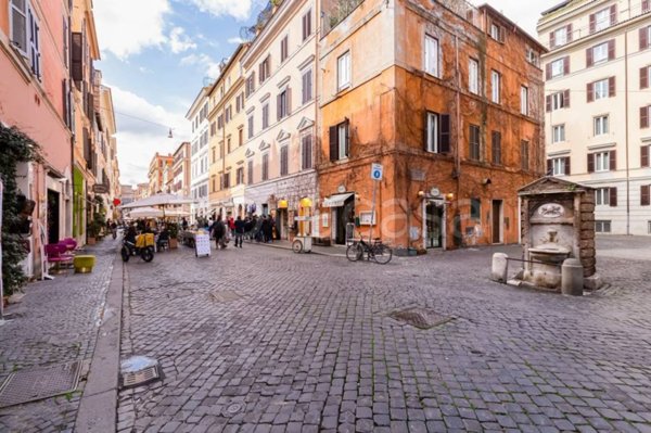 appartamento in vendita a Roma in zona Rione Borgo