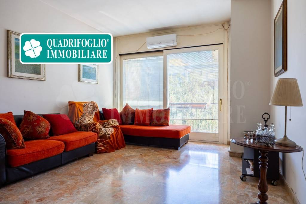 appartamento in vendita a Roma in zona Ostia