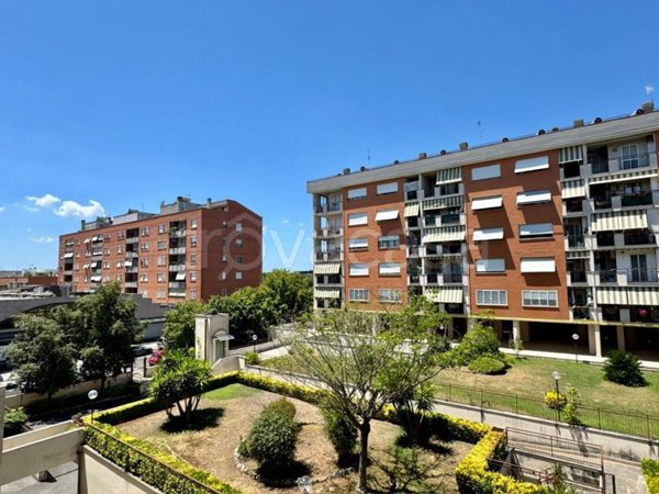 appartamento in vendita a Roma in zona San Basilio