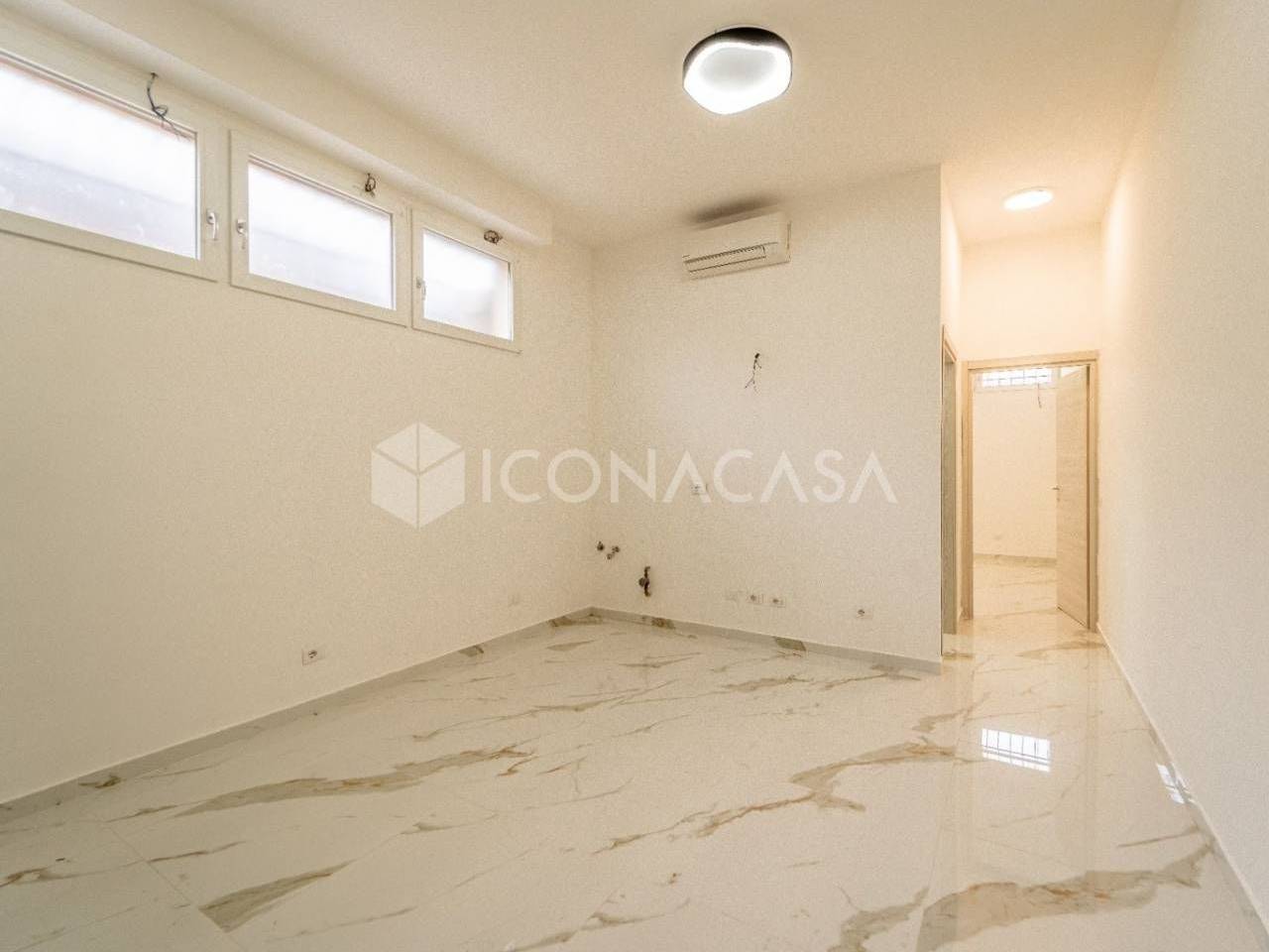 appartamento in vendita a Roma in zona Romanina