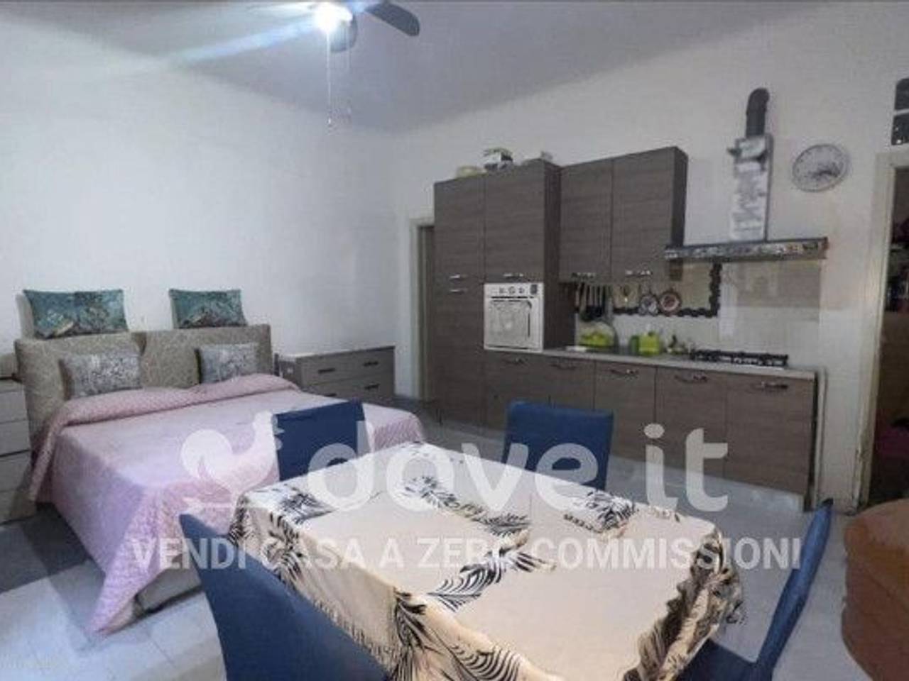 appartamento in vendita a Roma in zona Appio Claudio