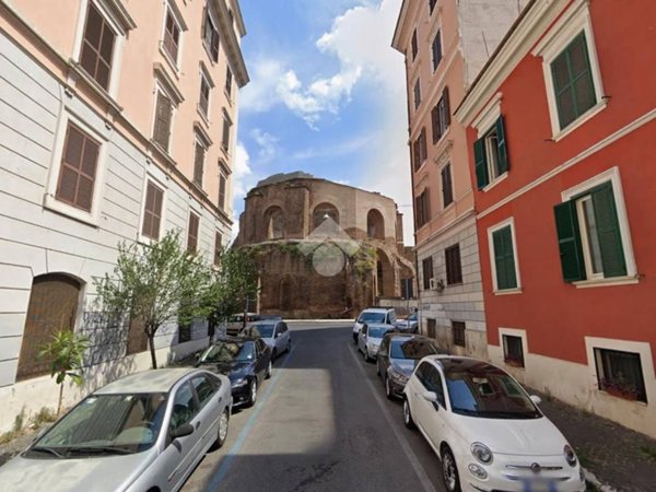 appartamento in vendita a Roma in zona Esquilino