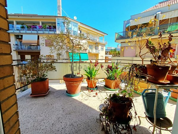appartamento in vendita a Roma in zona Gianicolense