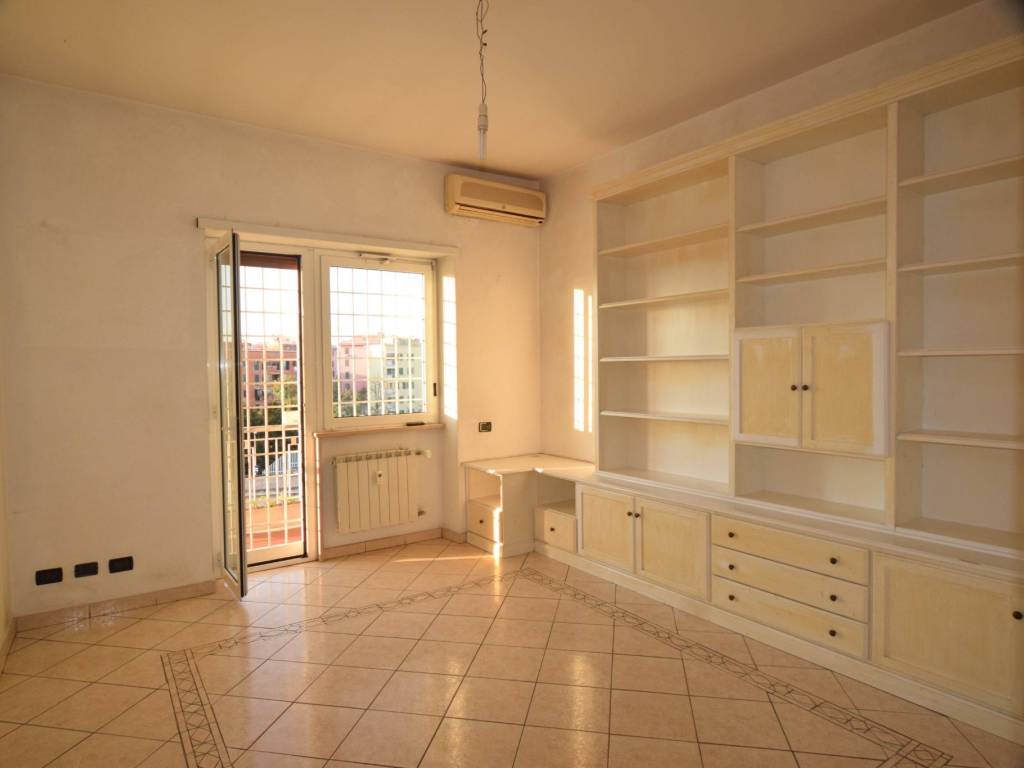 appartamento in vendita a Roma in zona Torrevecchia