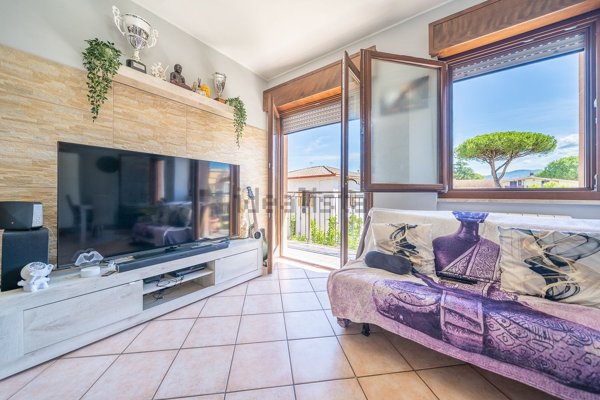 appartamento in vendita a Roma in zona Borghesiana
