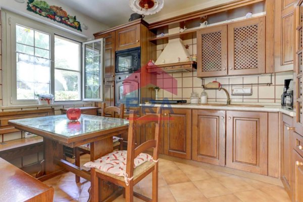 casa indipendente in vendita a Roma in zona Acilia