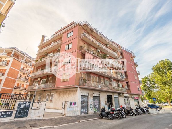 appartamento in vendita a Roma in zona Collatino