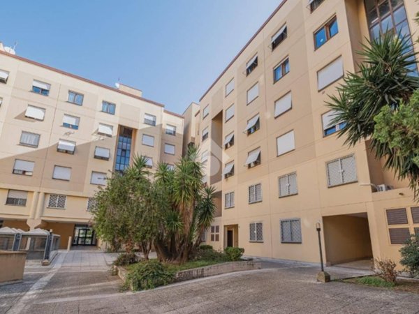 appartamento in vendita a Roma in zona Giuliano Dalmata