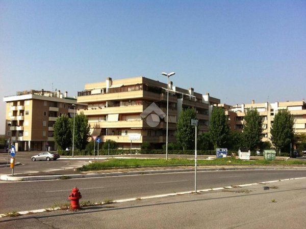 appartamento in vendita a Roma in zona Ponte Mammolo