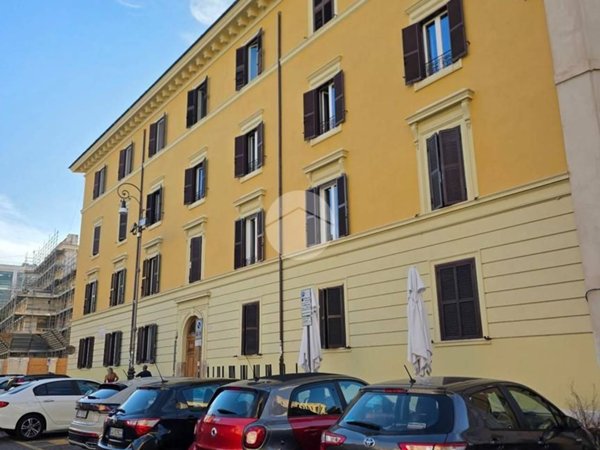 appartamento in vendita a Roma in zona Trastevere